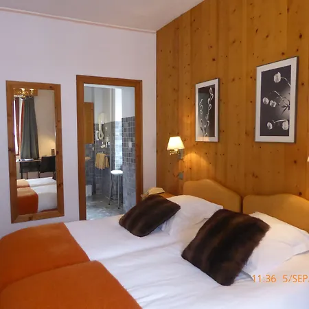 Restaurant La Couronne 호텔