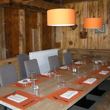 Restaurant La Couronne 3* שאמוני