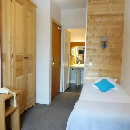 Restaurant La Couronne 호텔 샤모니