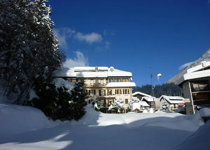 Restaurant La Couronne 호텔 3*