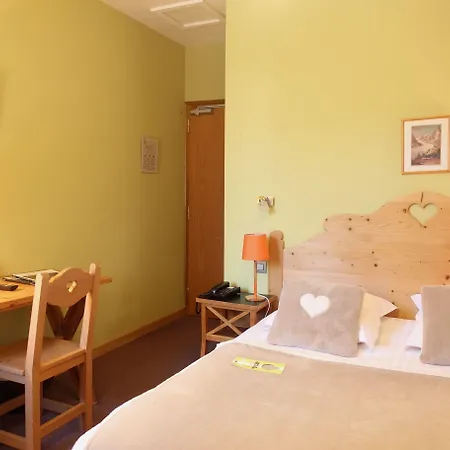 Restaurant La Couronne Hotel Chamonix Mont Blanc