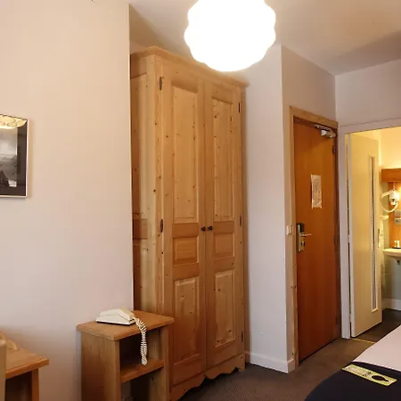 酒店 Restaurant La Couronne 霞慕尼