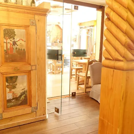 Restaurant La Couronne 酒店 3*