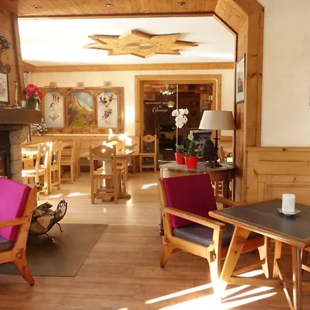 酒店 Restaurant La Couronne 霞慕尼