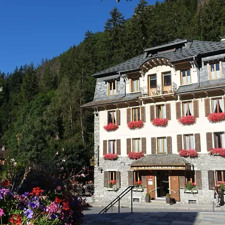 酒店 Restaurant La Couronne 3*