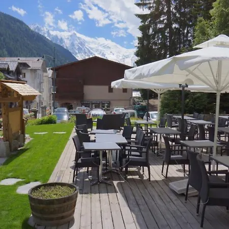 Restaurant La Couronne 酒店 霞慕尼