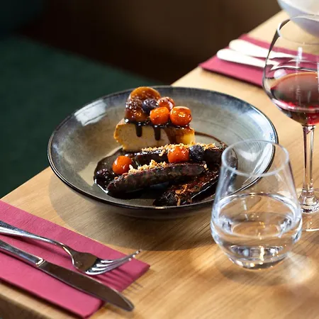 Restaurant La Couronne 酒店 霞慕尼