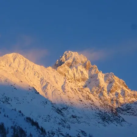 Hotel Restaurant La Couronne Chamonix Mont Blanc