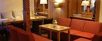 Restaurant La Couronne 3* Σαμονί