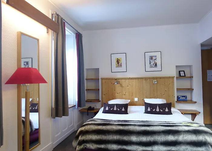 Restaurant La Couronne Hotell 3*