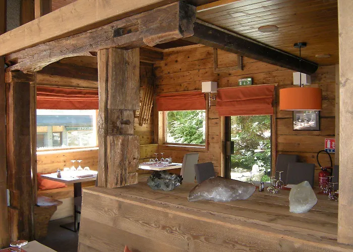 Restaurant La Couronne שאמוני