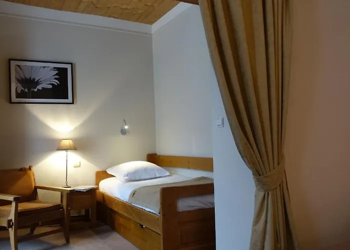 Hotell Restaurant La Couronne