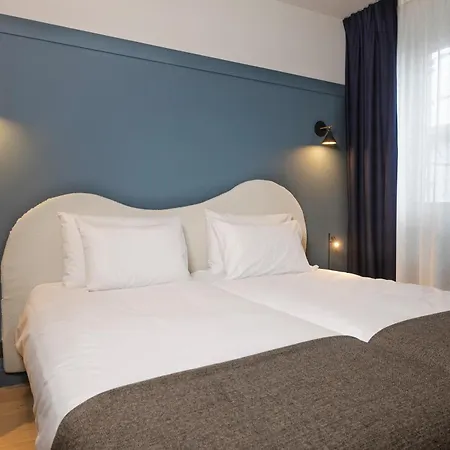 Hotell Restaurant La Couronne