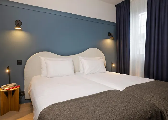 Hotel De La Couronne