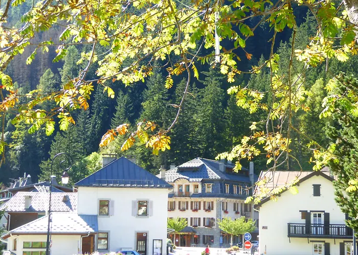 De La Couronne Chamonix