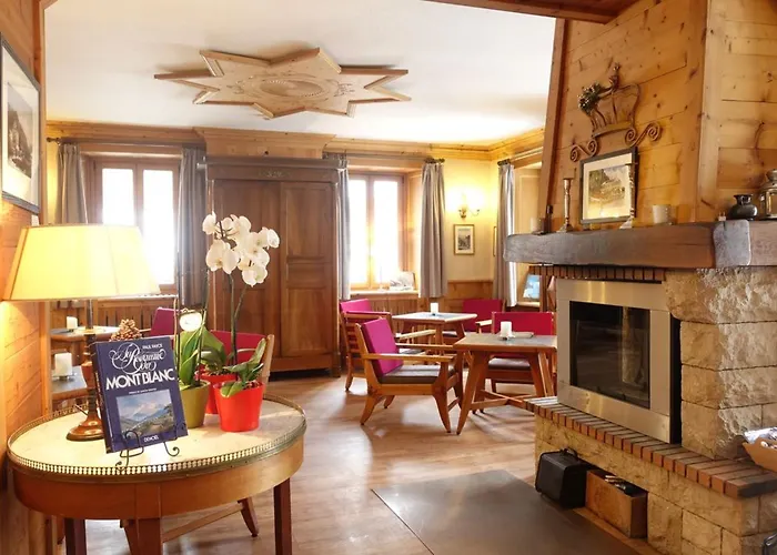 De La Couronne Hotel 3*