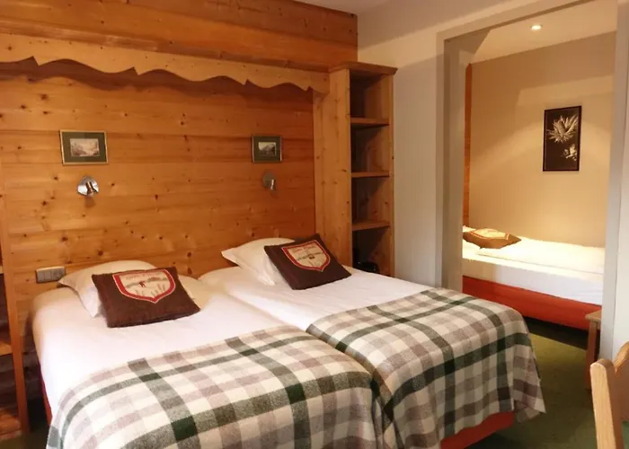 De La Couronne Hotel